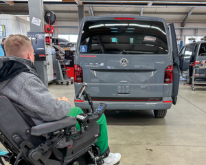 Mobile Unabhängigkeit für Philip: VW T6.1 mit Paravan-Umbau