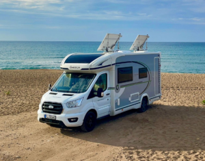 Weltneuheit: HEPA SUNSEEKER – Vollautomatische Solartracker für Freizeitfahrzeuge