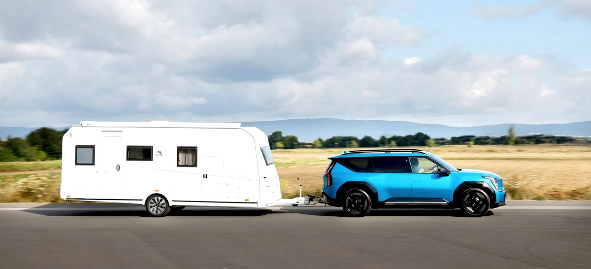 Wohnwagenurlaub mit E-Auto – Geht das?